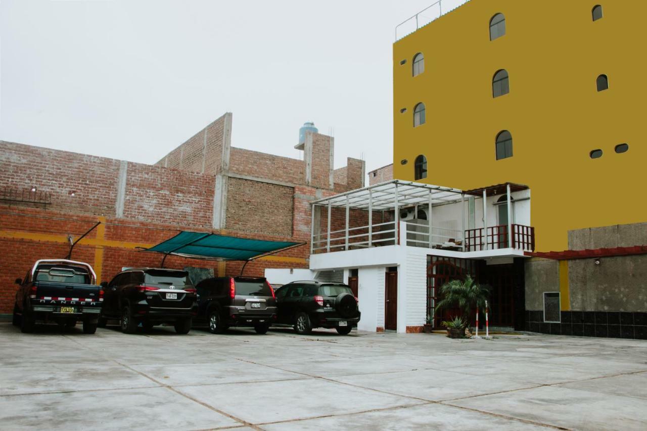Hotel Amoretto Trujillo Eksteriør bilde